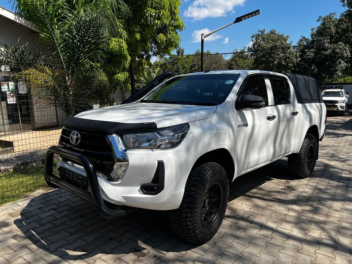 Toyota Hilux Raider