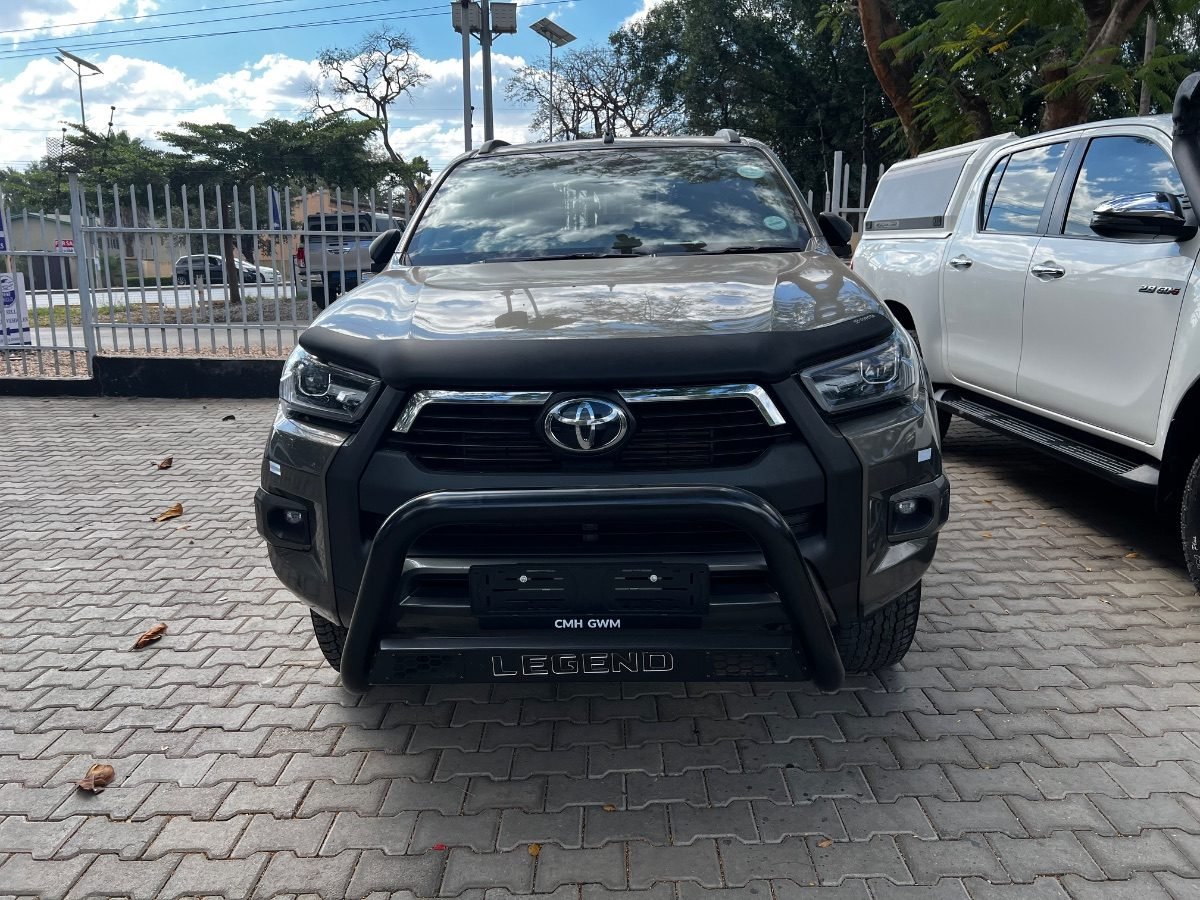Toyota Hilux Legend
